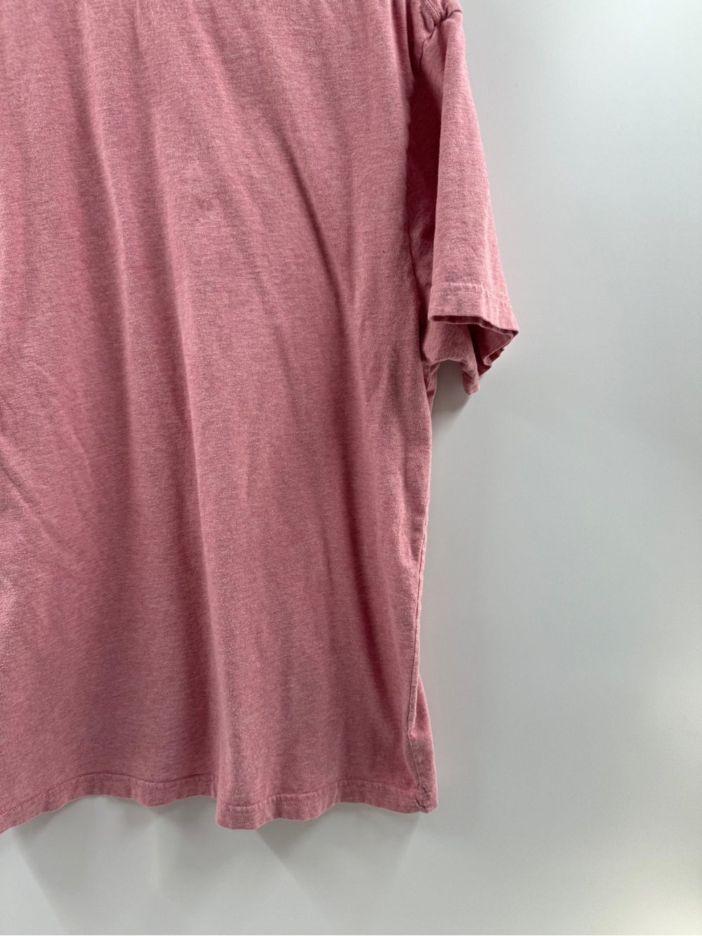 Light Pink V-Neck T-Shirt Men's XL 100% Cotton - Picture 7 of 8